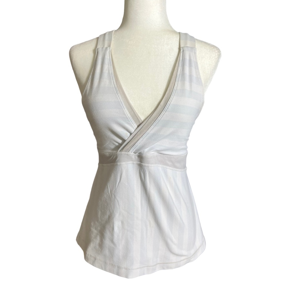 Lululemon tank top Size 8